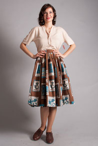 Платье-татьянка: особенности фасона, с чем носить такое платье (32 фото)